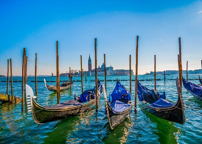 Apartment With Pool In 54749